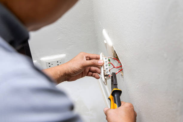 Best Ceiling Fan Installation Electrician  in Vcennes, IN